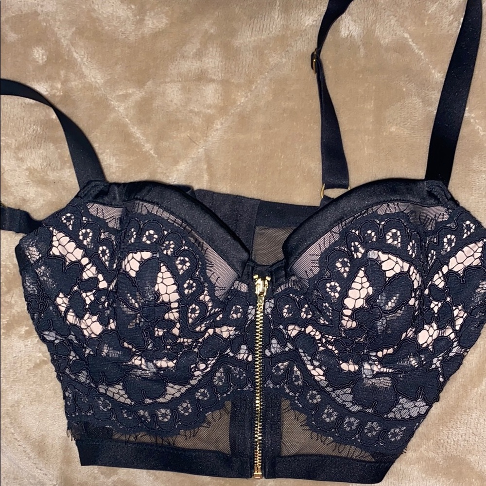 Victoria’s Secret lace bustier top
